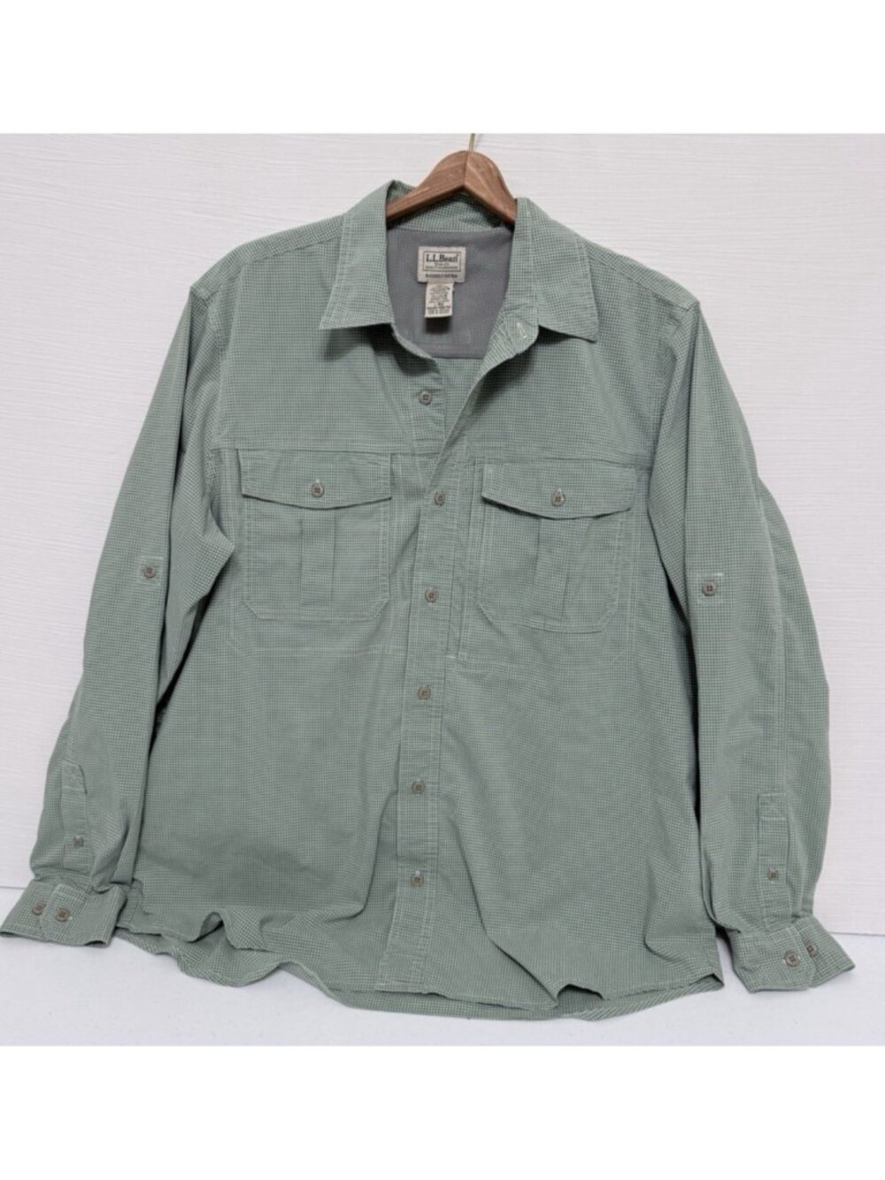 L.L.Bean Slightly Fitted Green White Check Long Sleeve Button-Up Shirt L Reg
